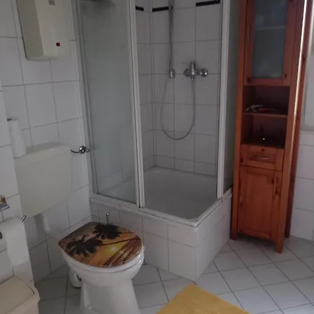 Doppelzimmer Mit Gartenblick * Reckershausen