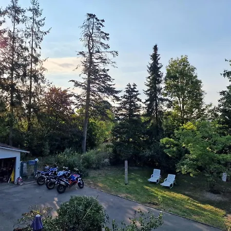 Doppelzimmer Mit Gartenblick Homestay szállás *